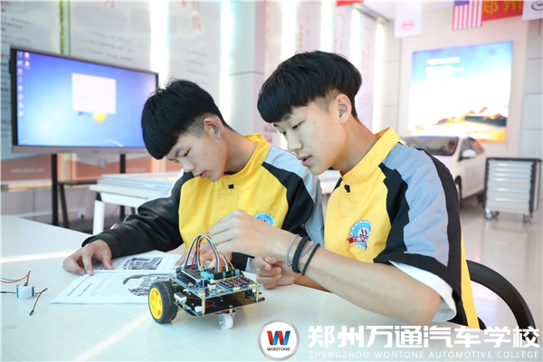 【測(cè)試】看看你是否適合學(xué)汽修專業(yè)