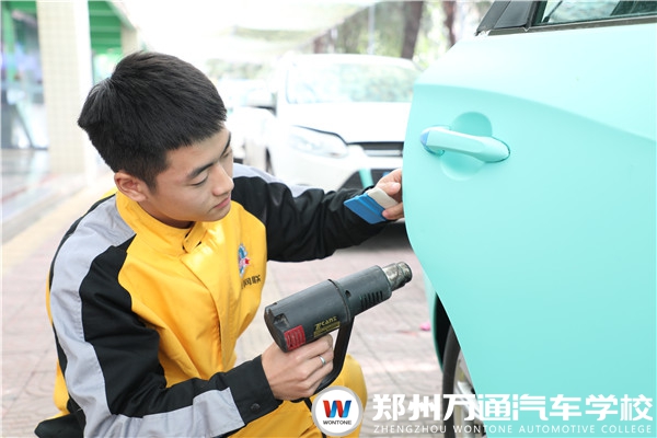 轉(zhuǎn)行創(chuàng)業(yè)？提升薪資？他們已經(jīng)搶占先機！