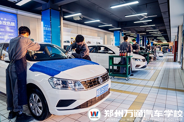 2022年是繼續外出打工？還是返鄉創業？