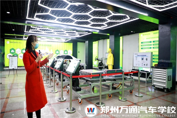 【寒假通知】鄭州萬通致家長朋友的一封信