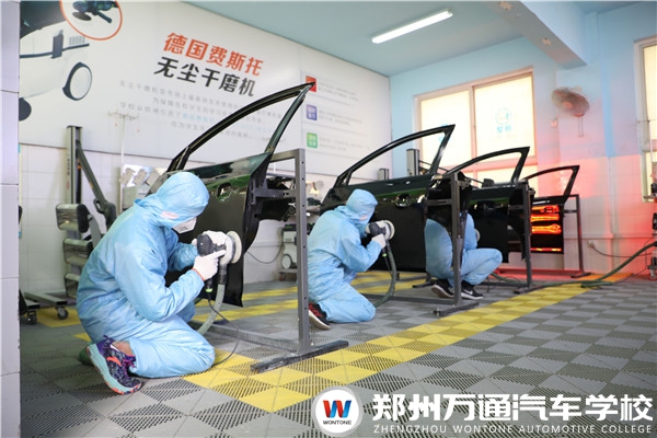 擴(kuò)大汽車消費(fèi)，這兩個(gè)行業(yè)迎來(lái)新機(jī)遇！
