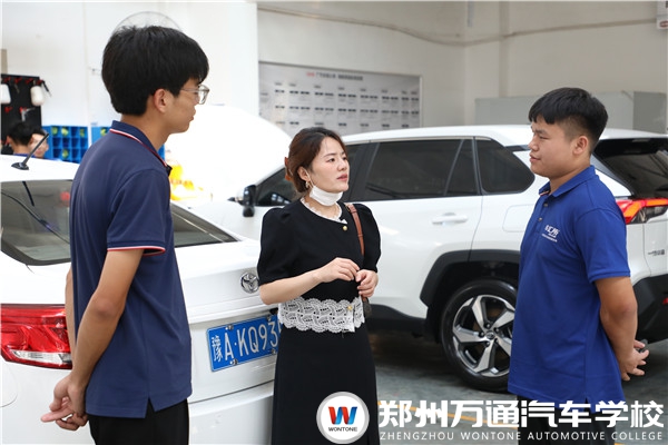 就業回訪 | 心系畢業學子，堅持愛與責任