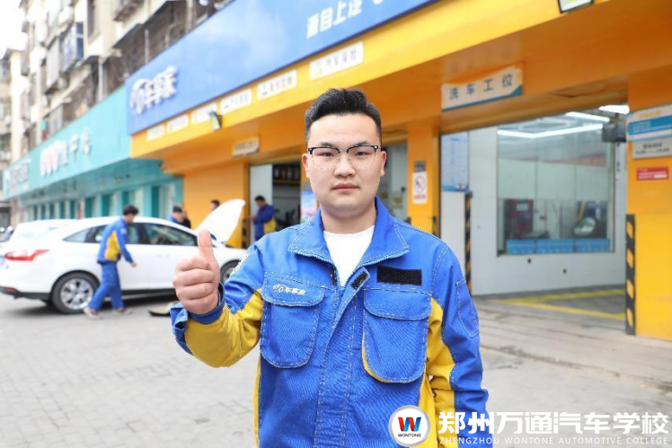 走進鄭州萬通優(yōu)秀學子，聽聽他們的故事