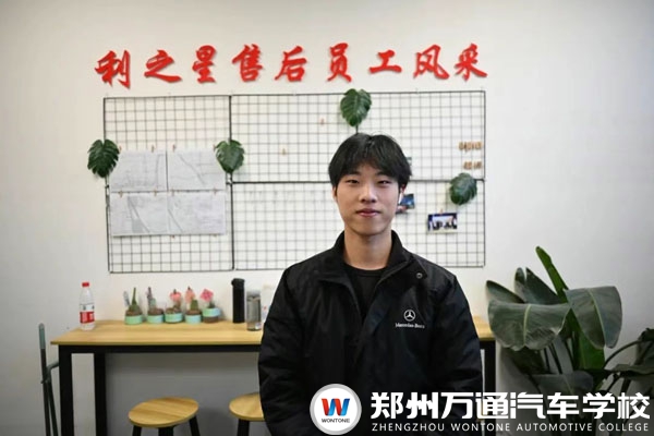從懵懂學子到四店掌舵人 ——鄭州萬通優秀學子王森
